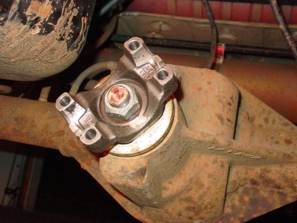 Installing JE REEL 1350 Rear Driveshaft The top